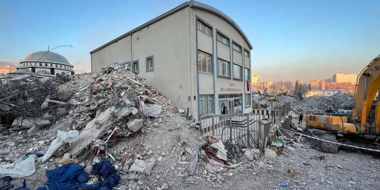 Kahramanmaraş depreminde hasar almadan ayakta kalmıştı: 'Depremin simgesi İMO binası yıkılamaz'