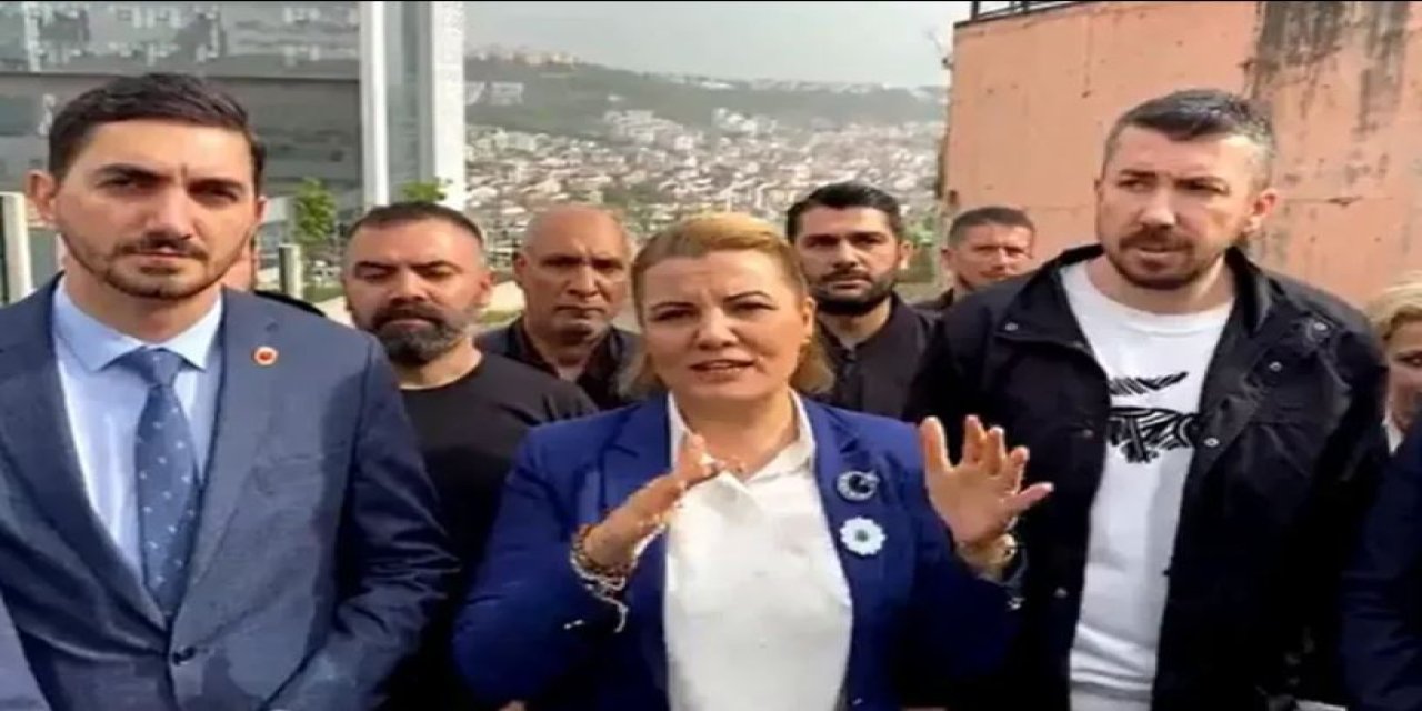 AKP'li meclis üyesi CHP’li başkanın önünde kendini yere attı