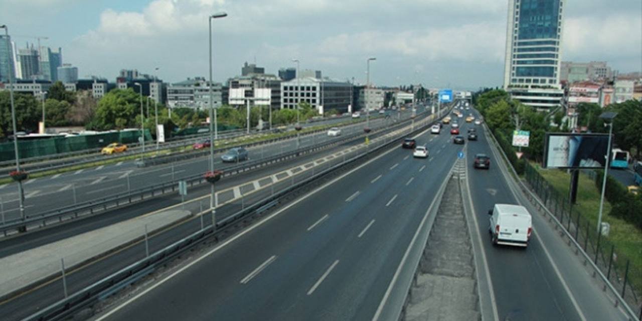 İstanbul'da bisiklet turu ve maraton nedeniyle bugün bazı yollar trafiğe kapatılacak
