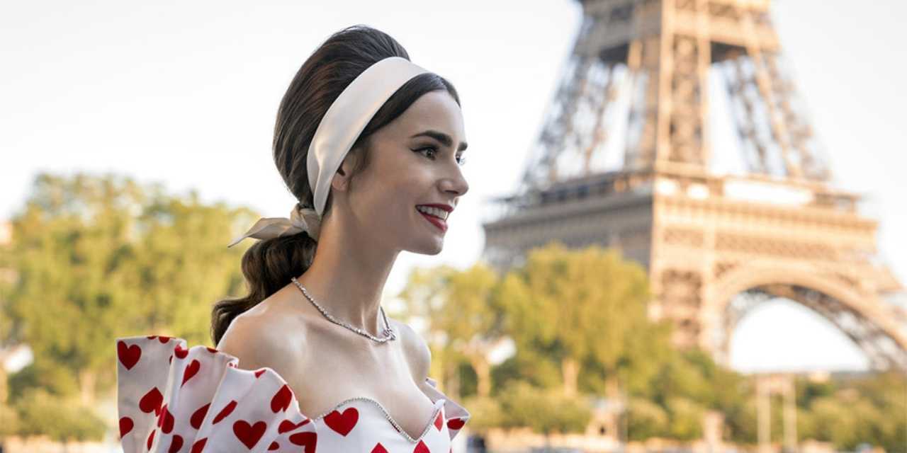 'Emily in Paris' yeni sezonuyla dönüyor