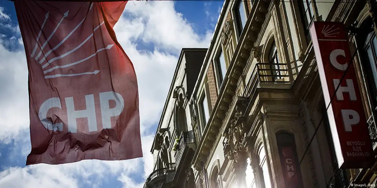 SWP: Almanya CHP'li belediyelere mali destek verebilir