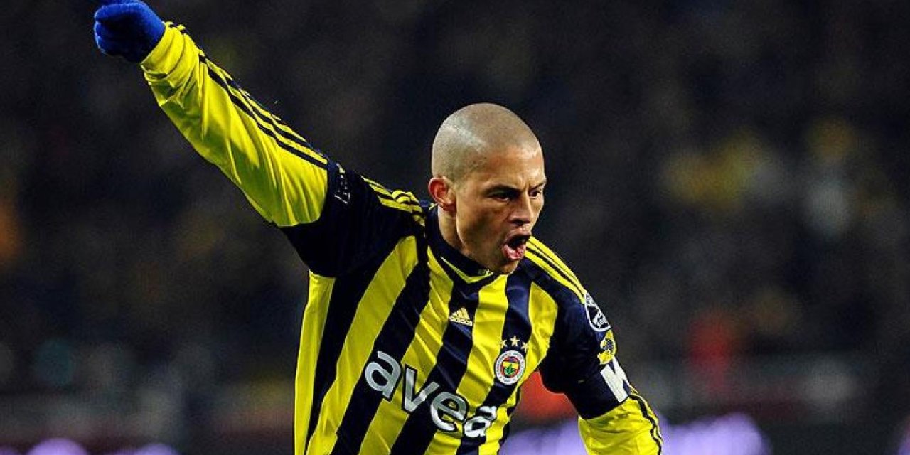 Fenerbahçe'nin unutulmaz kaptanı Alex, Süper Lig'e dönüyor