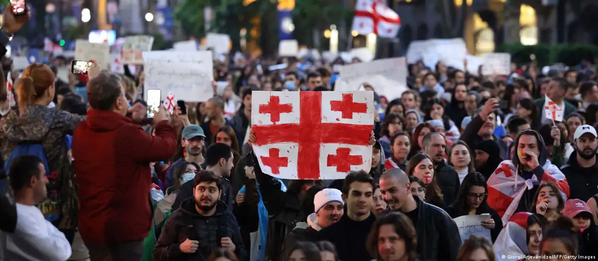 Gürcistan'dan Türkiye'ye: Etki ajanlığı düzenlemesi