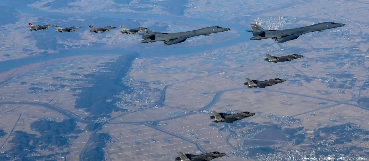 Fabrikada F-35 uçakları park edecek yer kalmadı