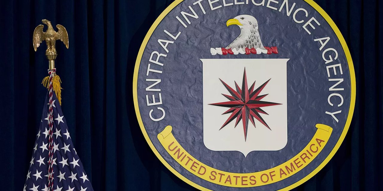 CIA Direktörü Burns, Gazze'de ateşkes müzakereleri için Paris'e gidiyor