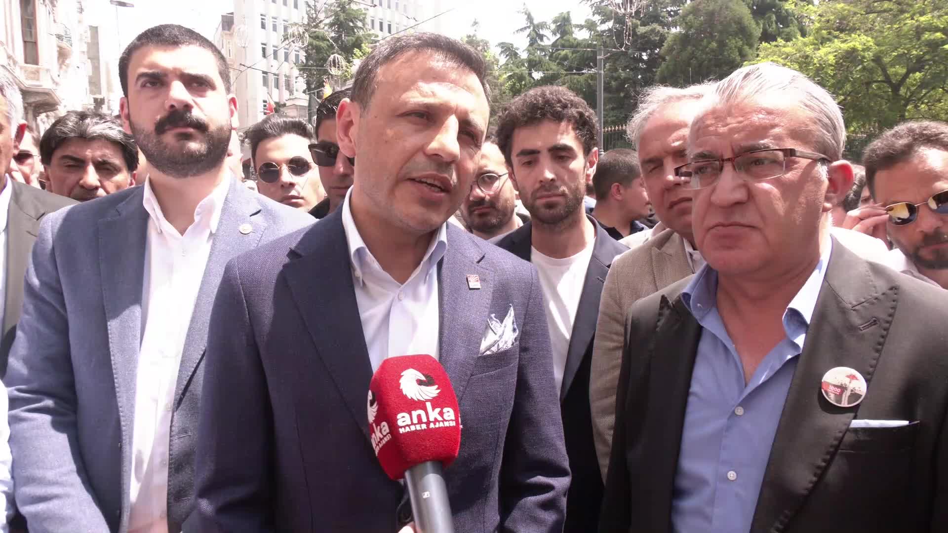 CHP İstanbul İl Başkanı'ndan Cumartesi Anneleri çağrısı: Yasaklar son bulsun