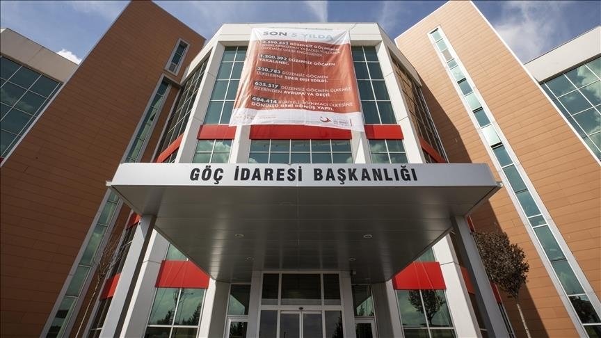 Göç idaresi 'Afganlara kolay vize' iddialarını yalanladı