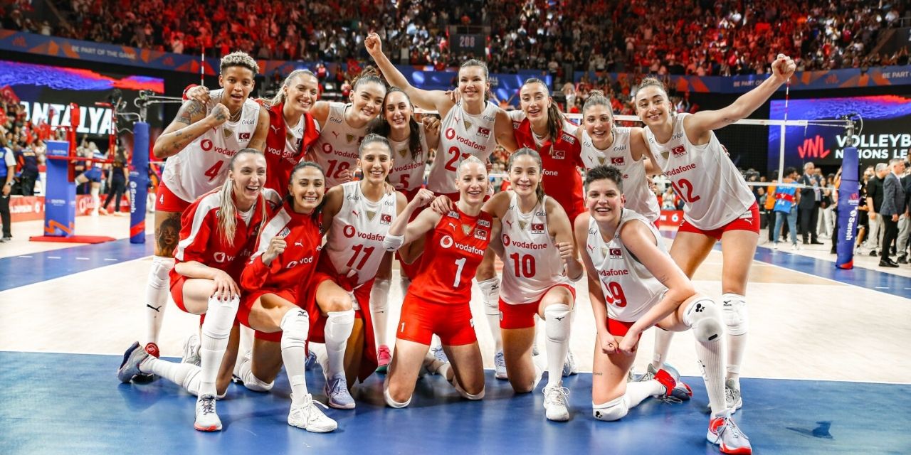 Filenin Sultanları, Güney Kore'yi 3-0'la geçti