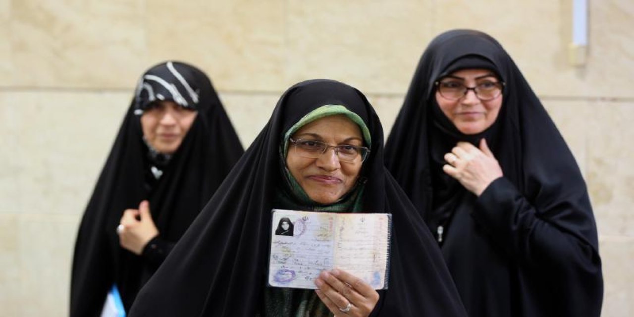 İran'da cumhurbaşkanlığına kadın aday: AB'nin yaptırım listesindeki Elahiyan başvurusunu yaptı