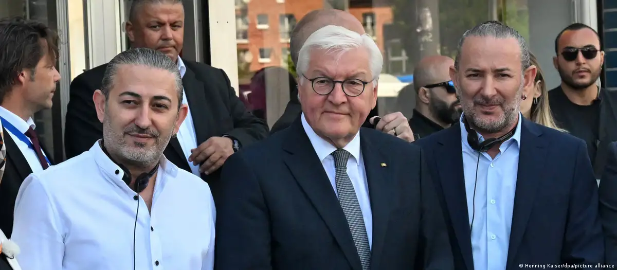 Steinmeier'den siyasi şiddeti dışlama çağrısı