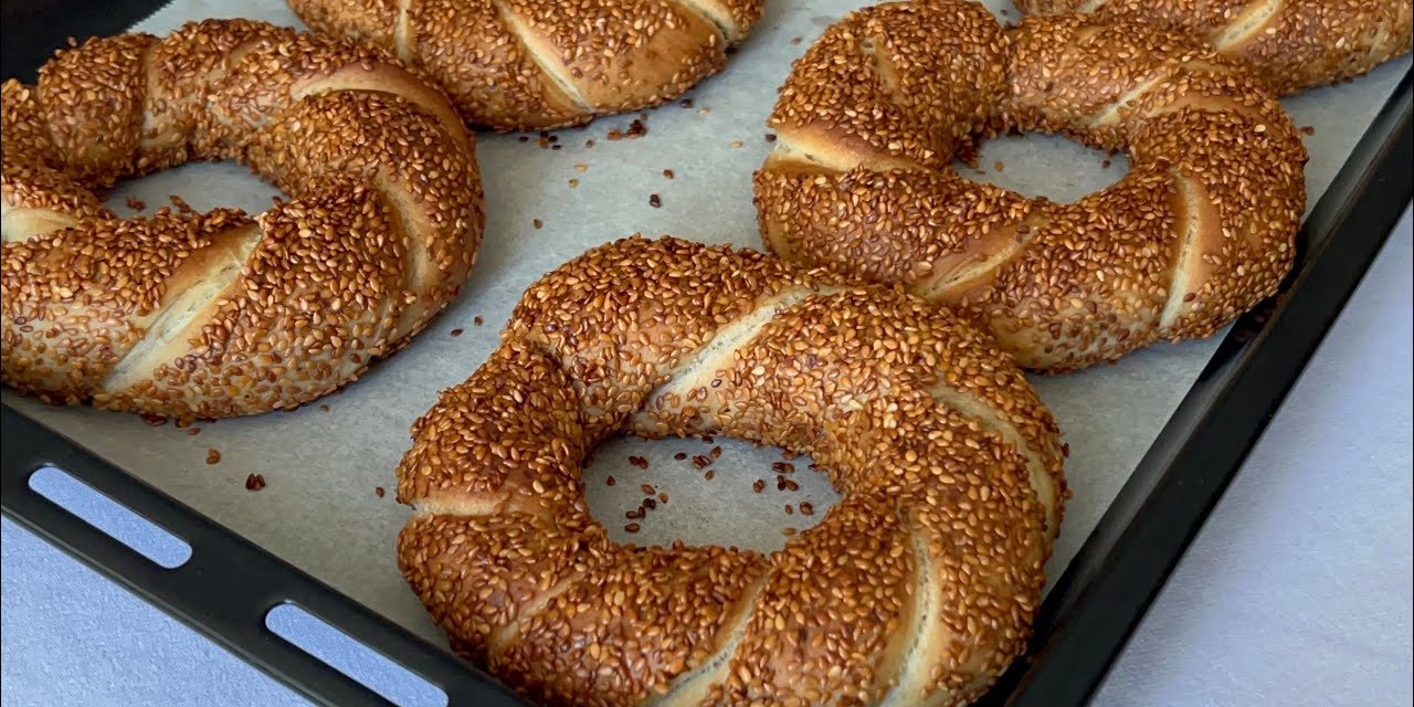 Aynı pastanelerdeki gibi simit nasıl yapılır? İşte lezzetli simit pişirmenin püf noktaları