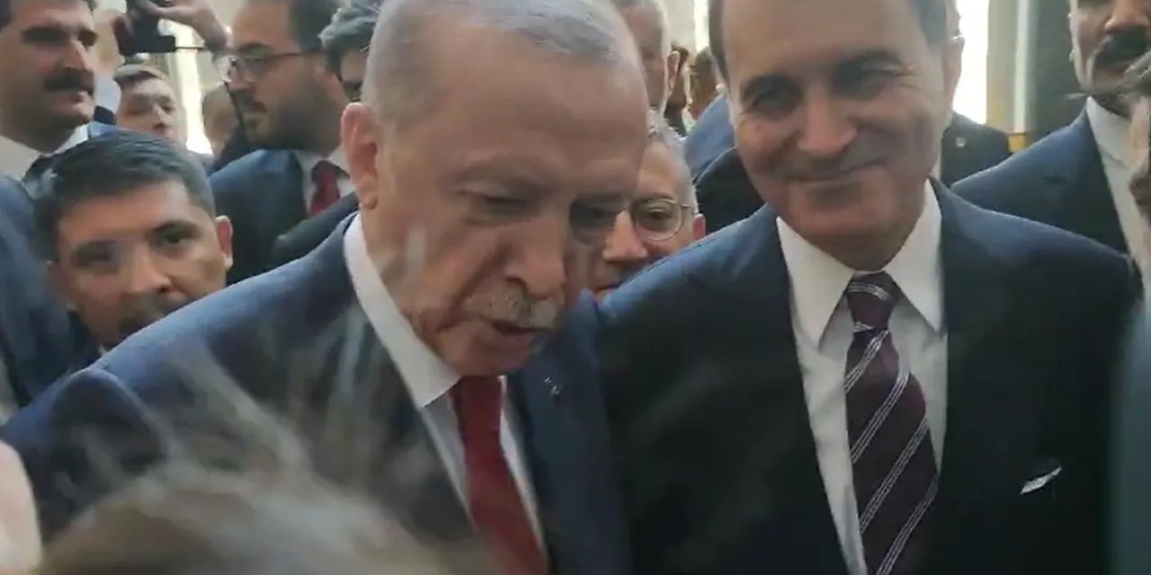 Erdoğan'da soru soran muhabire: Bu ojeler ne?