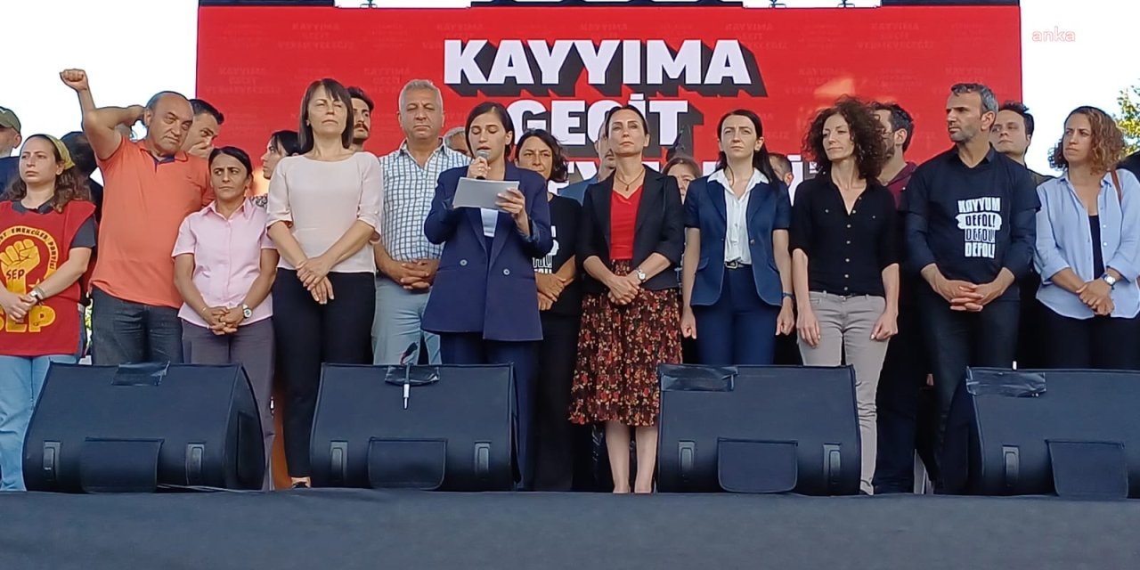 İstanbul'da "Kayyuma geçit vermeyeceğiz" mitingi