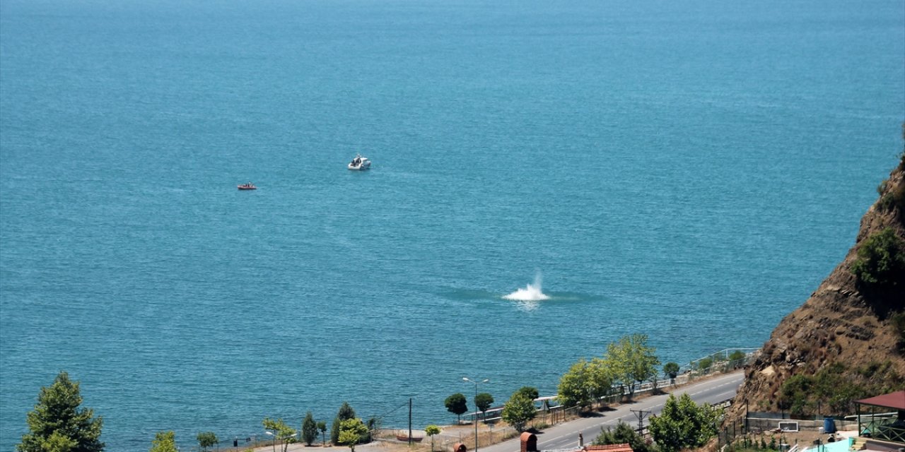 Ereğli'de 1 metre çapında mayın imha edildi, deniz yasağı kalktı