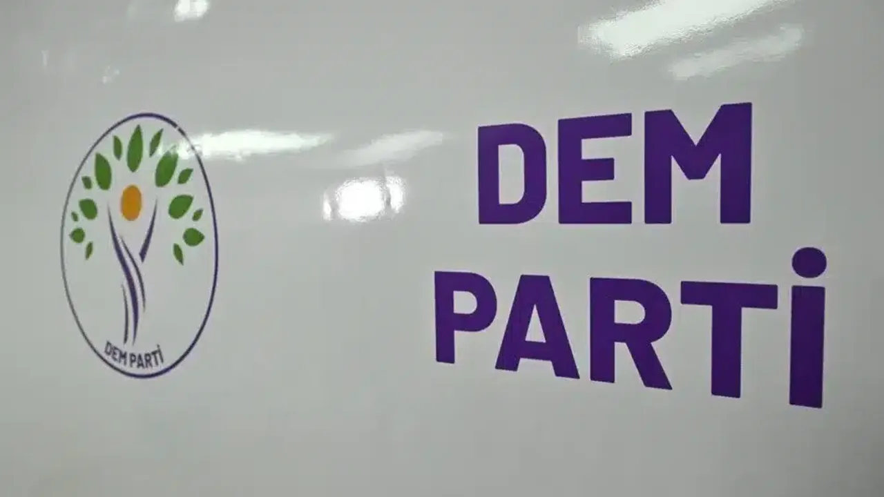 DEM Parti'den Ülkü Ocakları'nın tehdit ettiği gazetecilere destek