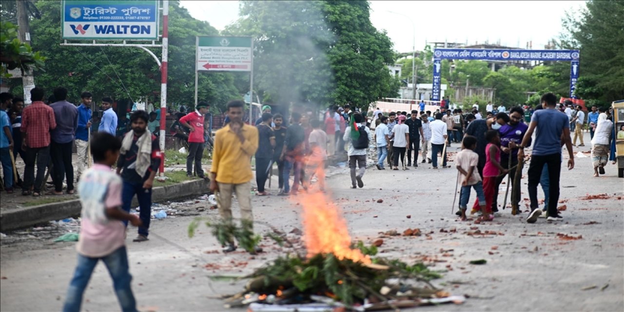 Bangladeş'te 'kamuda kontenjan' isyanı: En az 75 kişi öldü
