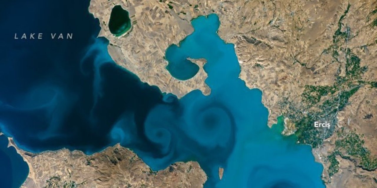 NASA görüntüledi: İşte Van Gölü'ndeki öldüren akıntı