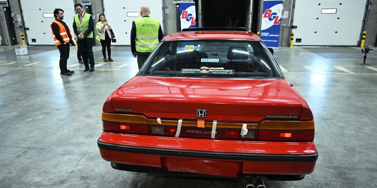 Barış Manço'nun '91 model Honda'sı yola çıktı: Türkiye'ye geliyor