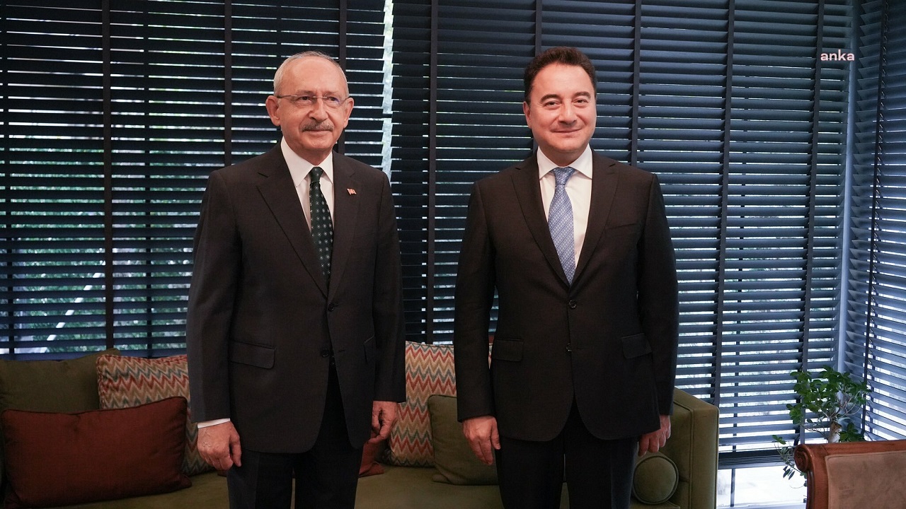 Babacan'dan Kılıçdaroğlu'na ziyaret: Türkiye'nin ciddi sorunları var