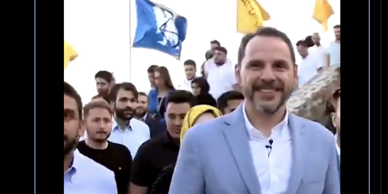 Berat Albayrak, TÜGVA kampında: Son 500 yılın en önemli nesli sizsiniz