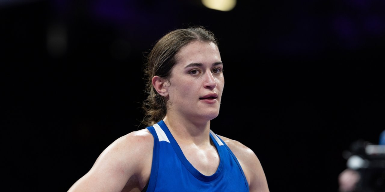 Milli boksör Esra Yıldız Kahraman, çeyrek finalde