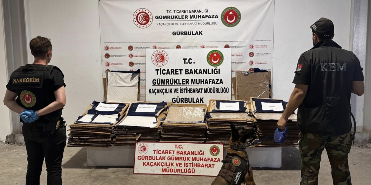 Gürbulak'ta  operasyon: Pudraya emdirilmiş 2,2 ton metamfetamin!