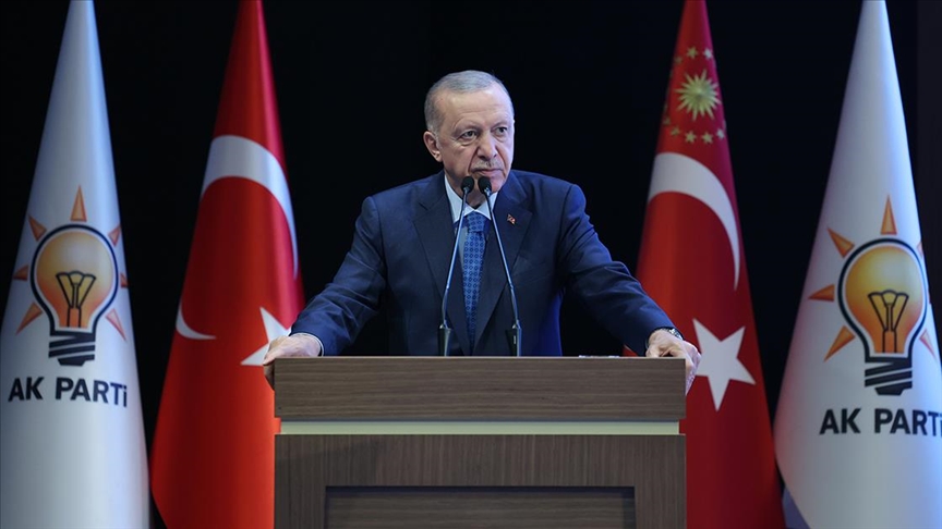 Erdoğan'dan Instagram sansürünü eleştirenlere: "Ev zencisi"