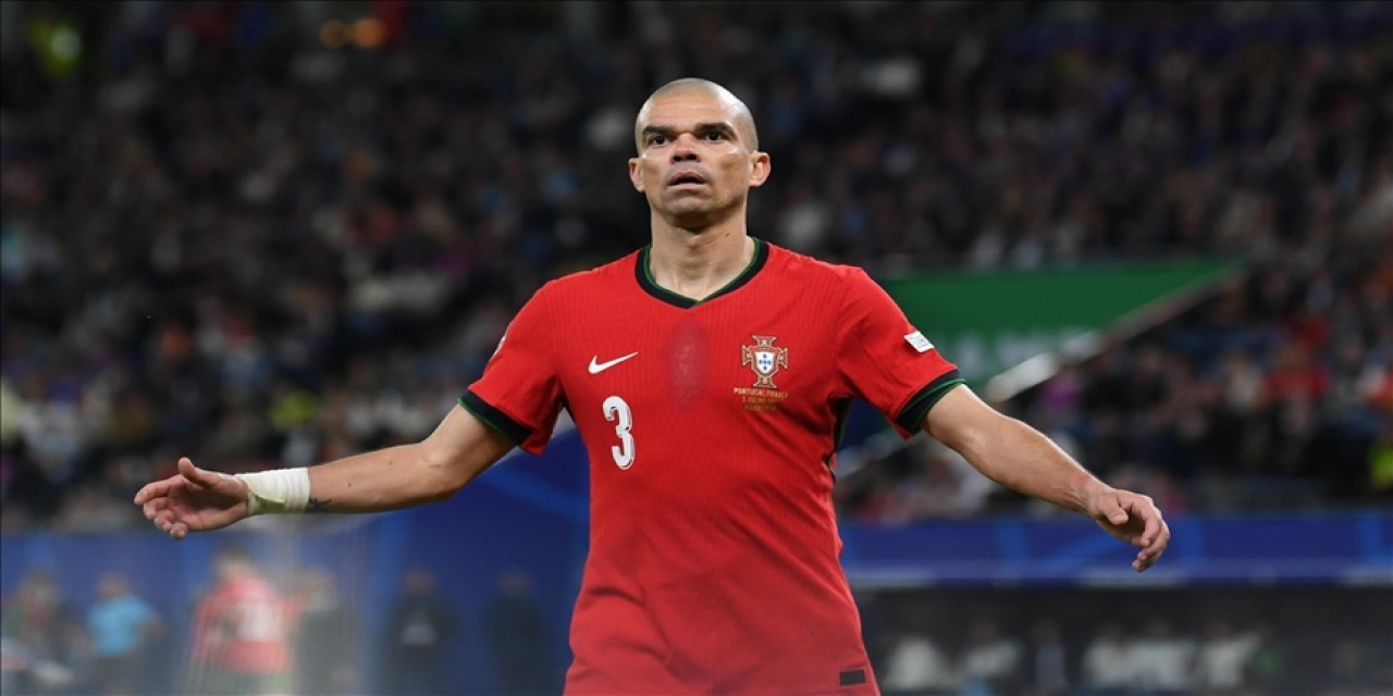 Pepe, futbolu bıraktı