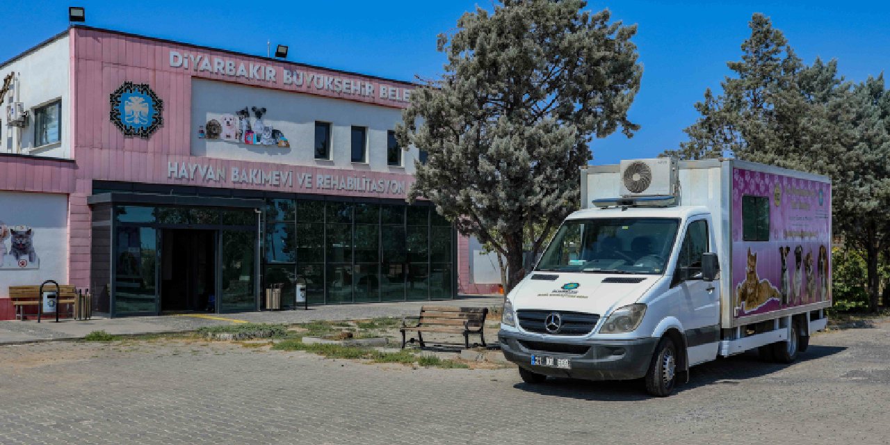 Diyarbakır’da sokak hayvanları için mobil kısırlaştırma aracı alındı