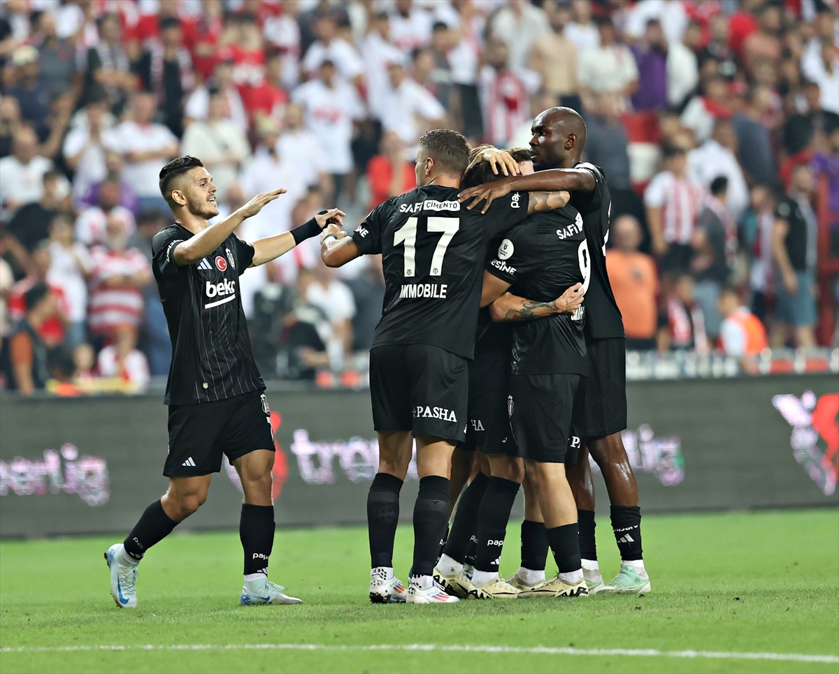 Beşiktaş'ın UEFA Avrupa Ligi play-off'taki rakibi belil oldu