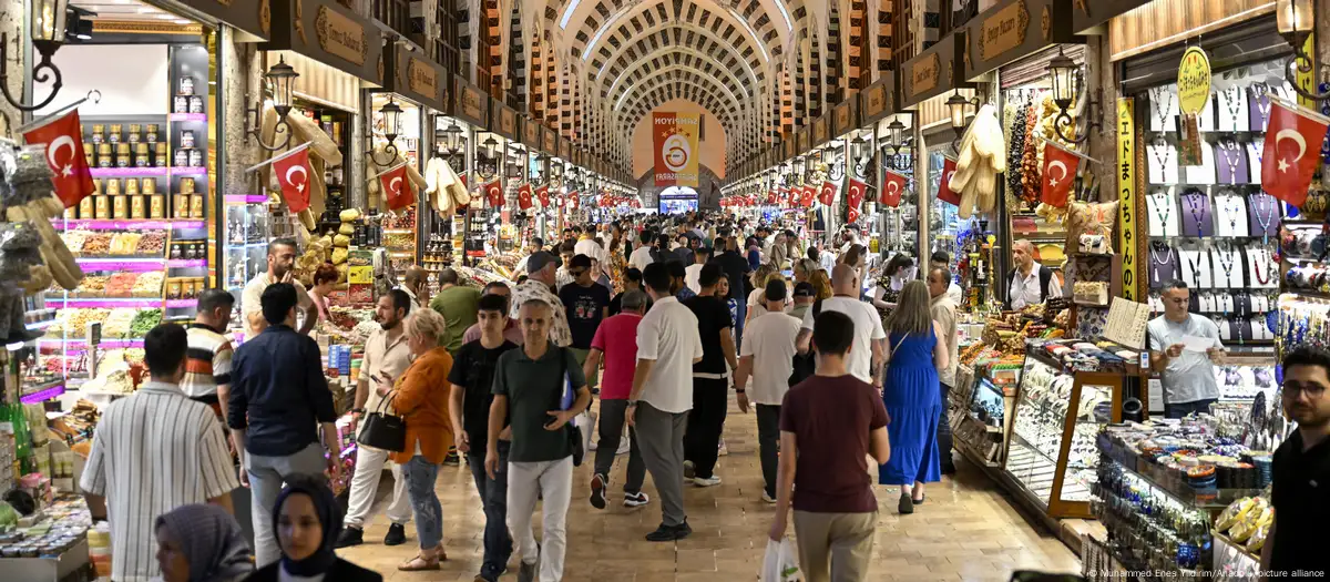 Yıl sonu enflasyon tahminleri yükseldi