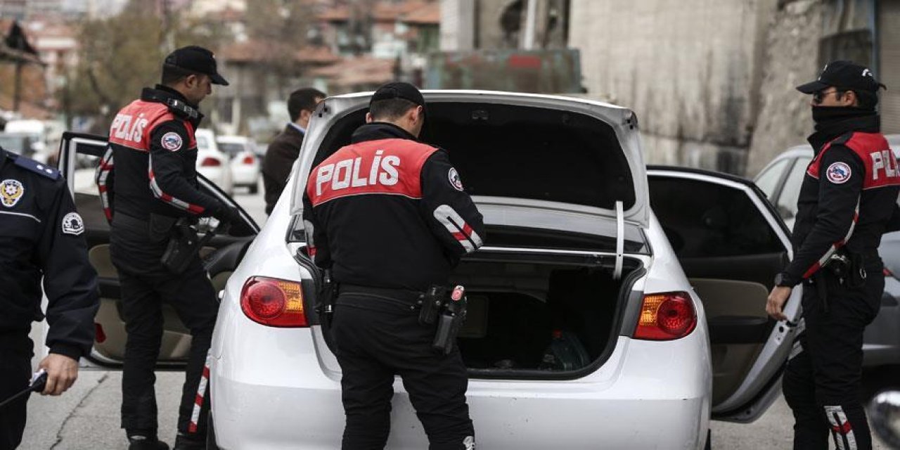 Narkotik Şube'de görevli polis uyuşturucudan tutuklandı