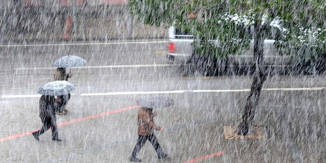 Meteoroloji uyardı: 11 ilde gök gürültülü sağanak uyarısı