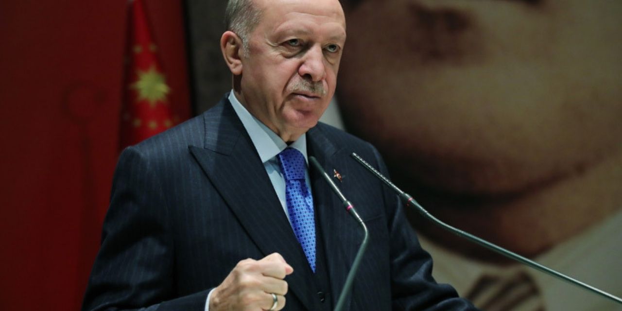 Yine "Erdoğan'a hakaret": 4 aydır imza veren kız çocuğuna ceza istendi