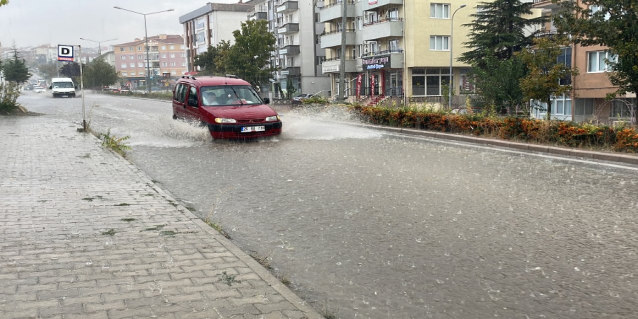 AFAD duyurdu: Dört ilde 752 ihbar, mahsur kalan 37 kişi tahliye edildi