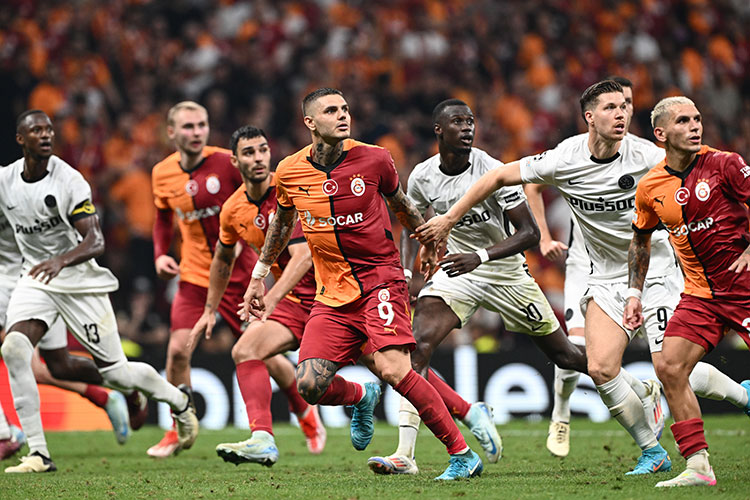 Galatasaray, UEFA Avrupa Ligi için kadrosunu bildirdi