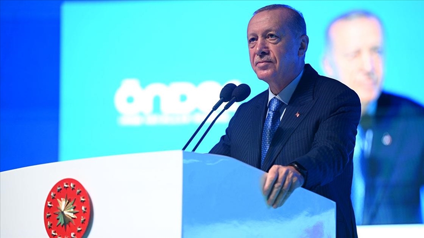 Erdoğan'dan teğmenlere: Kendini bilmezler temizlenecek