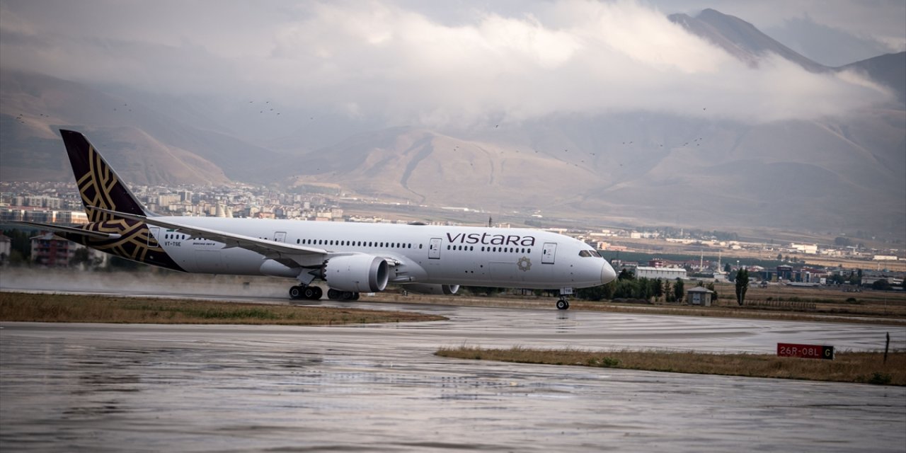 Erzurum'a zorunlu iniş yapan uçağın yolcuları Frankfurt'a gitti