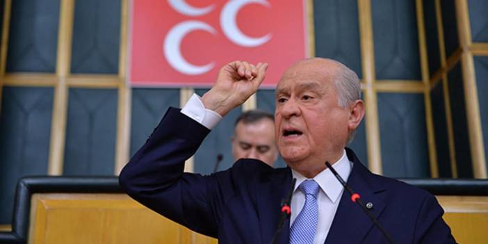 Bahçeli'den Öcalan'a çağrı: Örgütünün tasfiye edileceğini ilan etsin