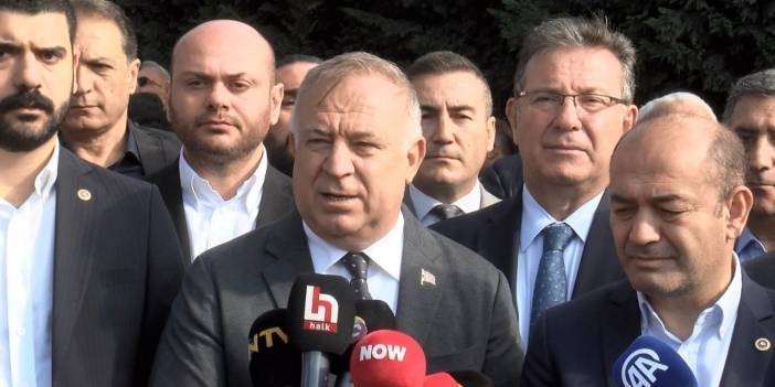 CHP’li Zeybek: Belediye başkanımızın arkasındayız