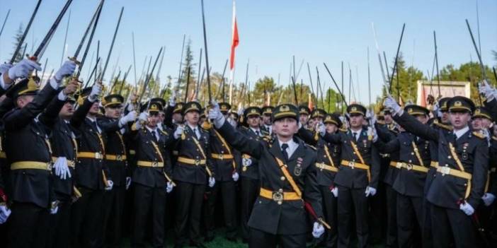 52 barodan TSK'dan ihracı istenen teğmenlere ilişkin ortak açıklama