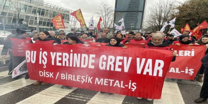 Metal işçisi şalterleri indirdi: Düşük maaş dayatmasına karşı işçiler greve çıktı