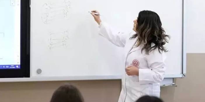 CHP'li Bakırlıoğlu: Ücretli öğretmenler 15 gündür maaşlarını alamıyor