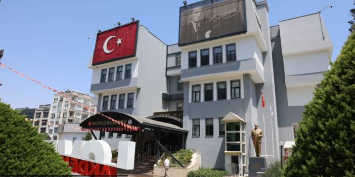 Akdeniz Belediyesine kayyım atandı