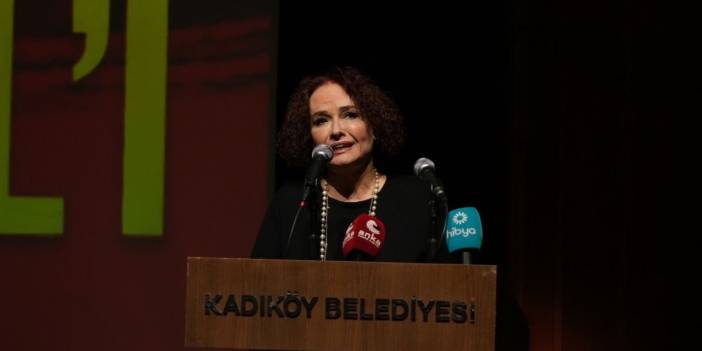 Sanatçı Müjde Ar, trafik kazası geçirdi