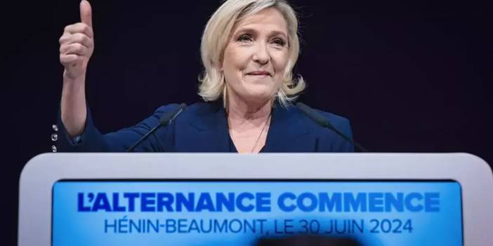 Fransa'da Le Pen'e 4 yıl hapis, 5 yıl siyasi yasak