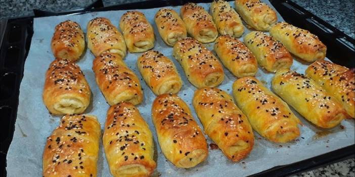 Kıymalı börek hazırlamak için bilmeniz gereken tüyo! Aynı pastane usulü oluyor