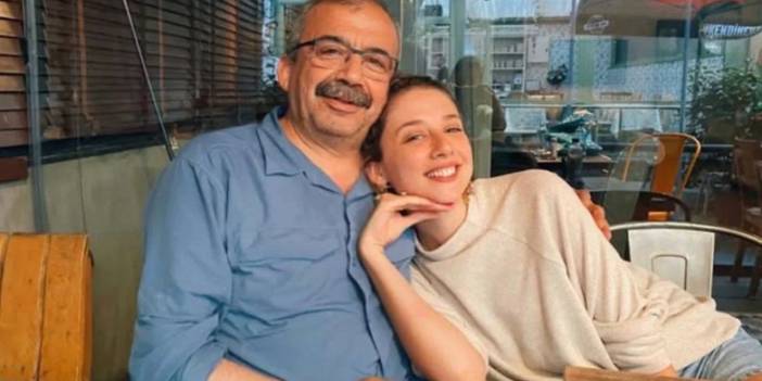 Sırrı Süreyya Önder'in kızı, babasının sağlık durumunu açıkladı: 'Yüksek hayati riski devam ediyor'
