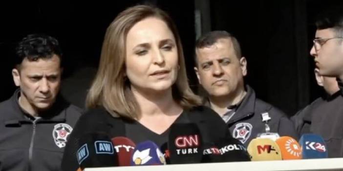 DEM Parti Sözcüsü Doğan'dan hastane önünde açıklama: ‘Büyük bir yaşam mücadelesi veriyor Sırrı Süreyya Önder’