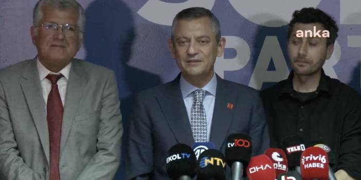 Özgür Özel: 'İstanbul'daki gökdelenler Erdoğan'ın hançerleridir'